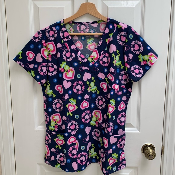 Scrubfinity PerformX Women’s Scrub Top - Picture 2 of 5